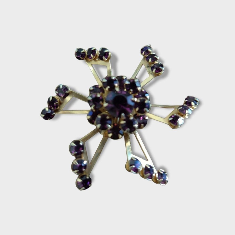 Vintage Star Brooch Amethyst purple rhinestones costume jewelry pin gold tone